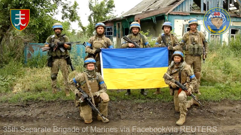 Ucraina anunţă eliberarea unei a treia localităţi în Doneţk