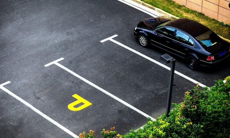 Gălăţenii pot depune cereri pentru locuri de parcare neatribuite din 6 cartiere