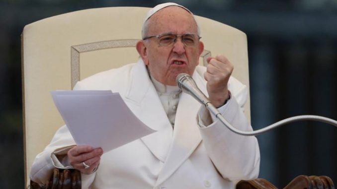 Papa Francisc denunţă dezinformarea: «Este primul păcat al jurnalismului!»