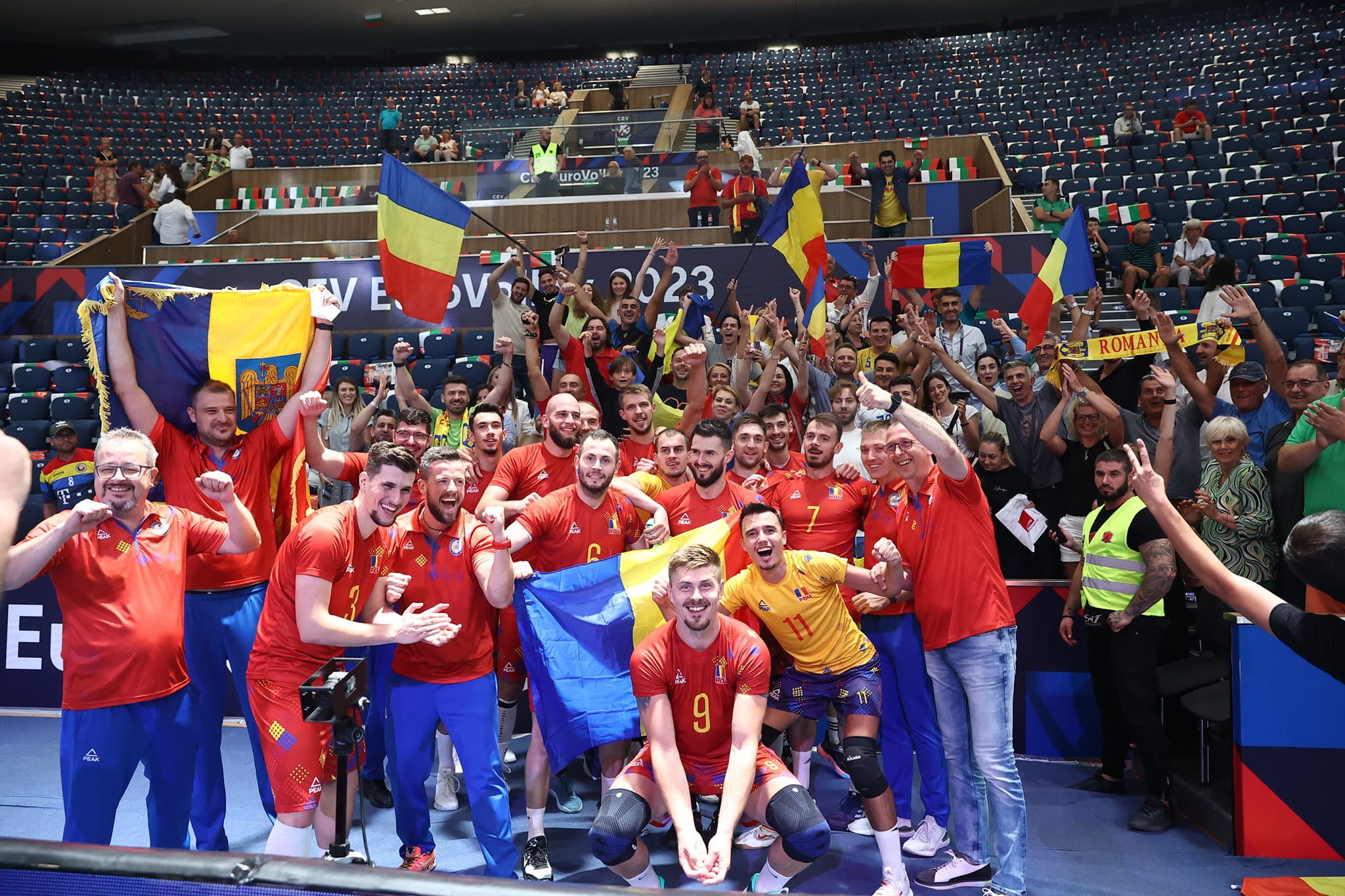 România s-a calificat dramatic în sferturile de finală la EuroVolley 2023. CSM Arcada a avut cinci reprezentanţi la această performanţă
