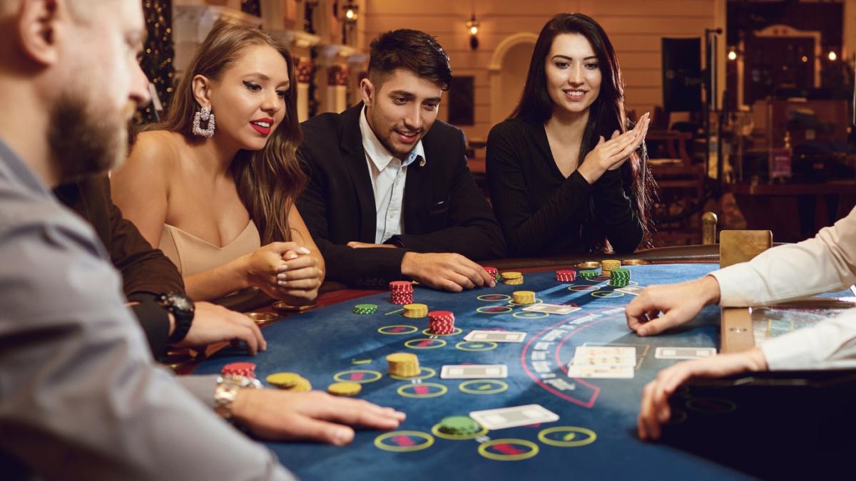 Secretele Câștigului în Jocurile de Casino cu Rotiri