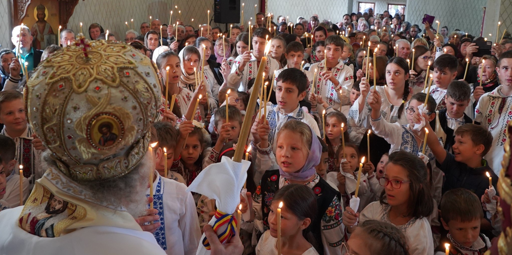 FOTO: Momente de o profundă simţire duhovnicească la Nicopole şi Smulţi