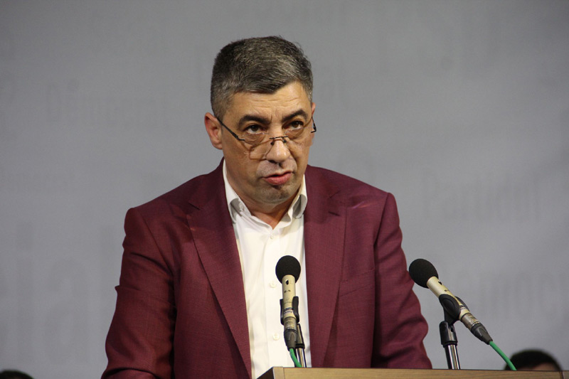 «Vinovaţii vor plăti nu numai cu funcţia!» Preşedintele CJ Brăila, declaraţii tranşante în cazul pacientului găsit mort lângă spital