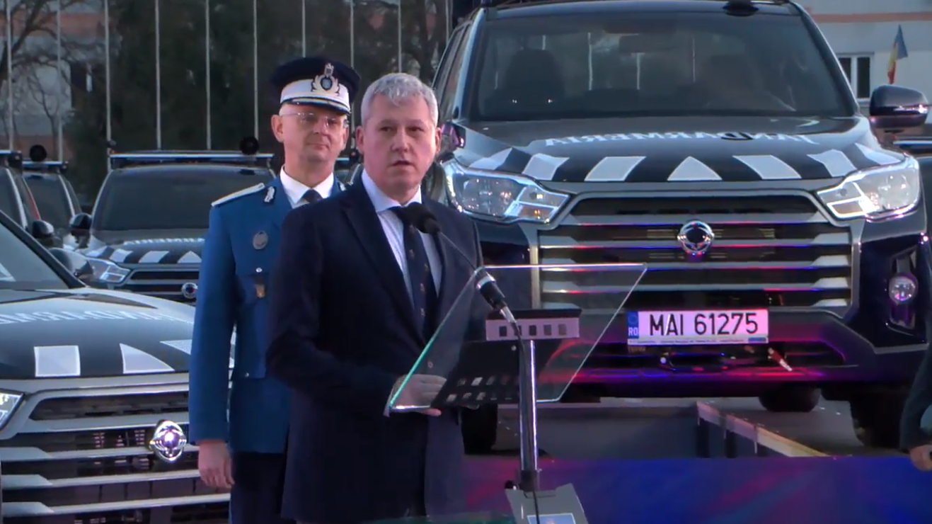 VIDEO: Peste 50 de autospeciale noi au intrat in dotarea Jandarmeriei Române