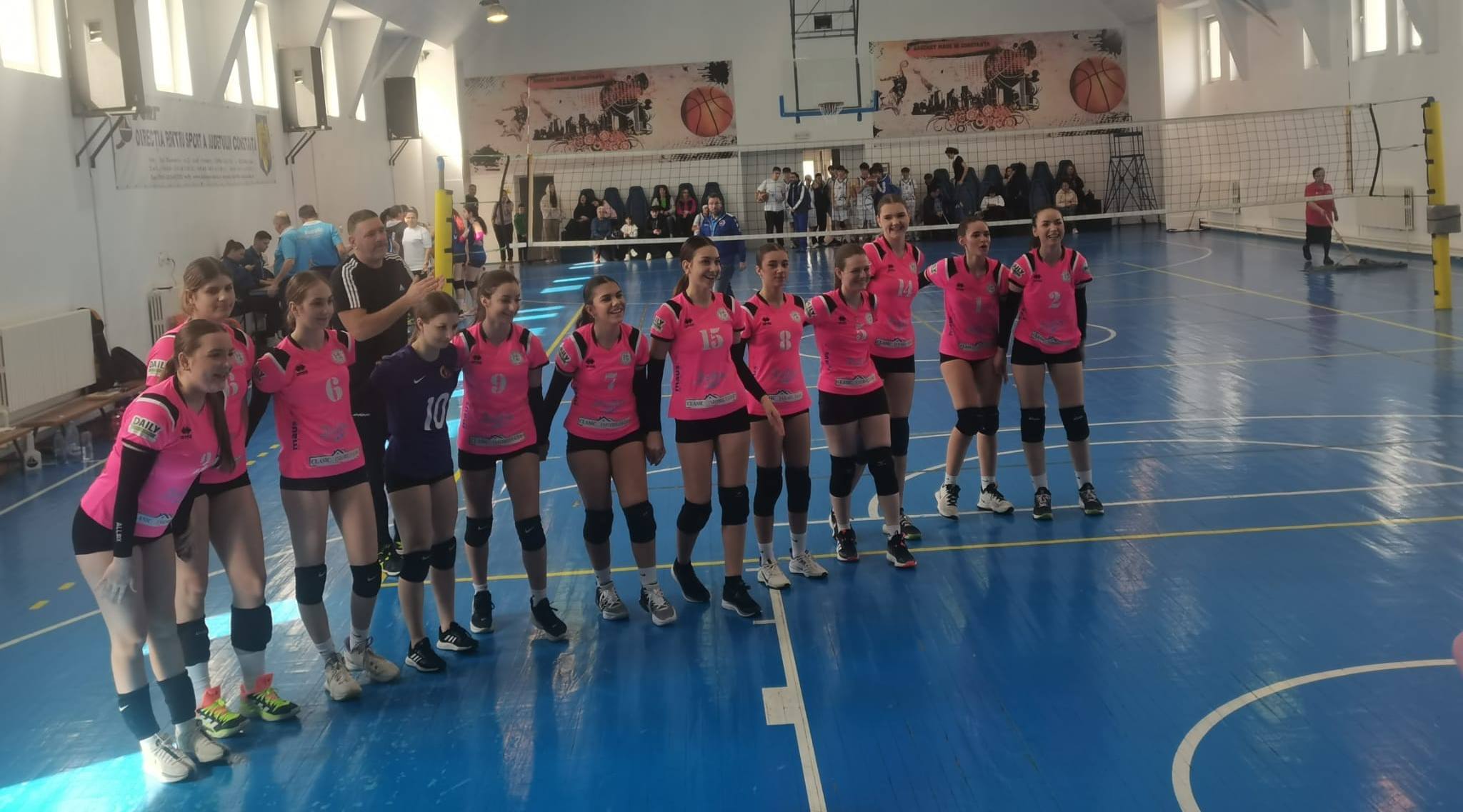 „Panterele roz” de la CSŞ Galaţi se bat până la capăt pentru turneul semifinal