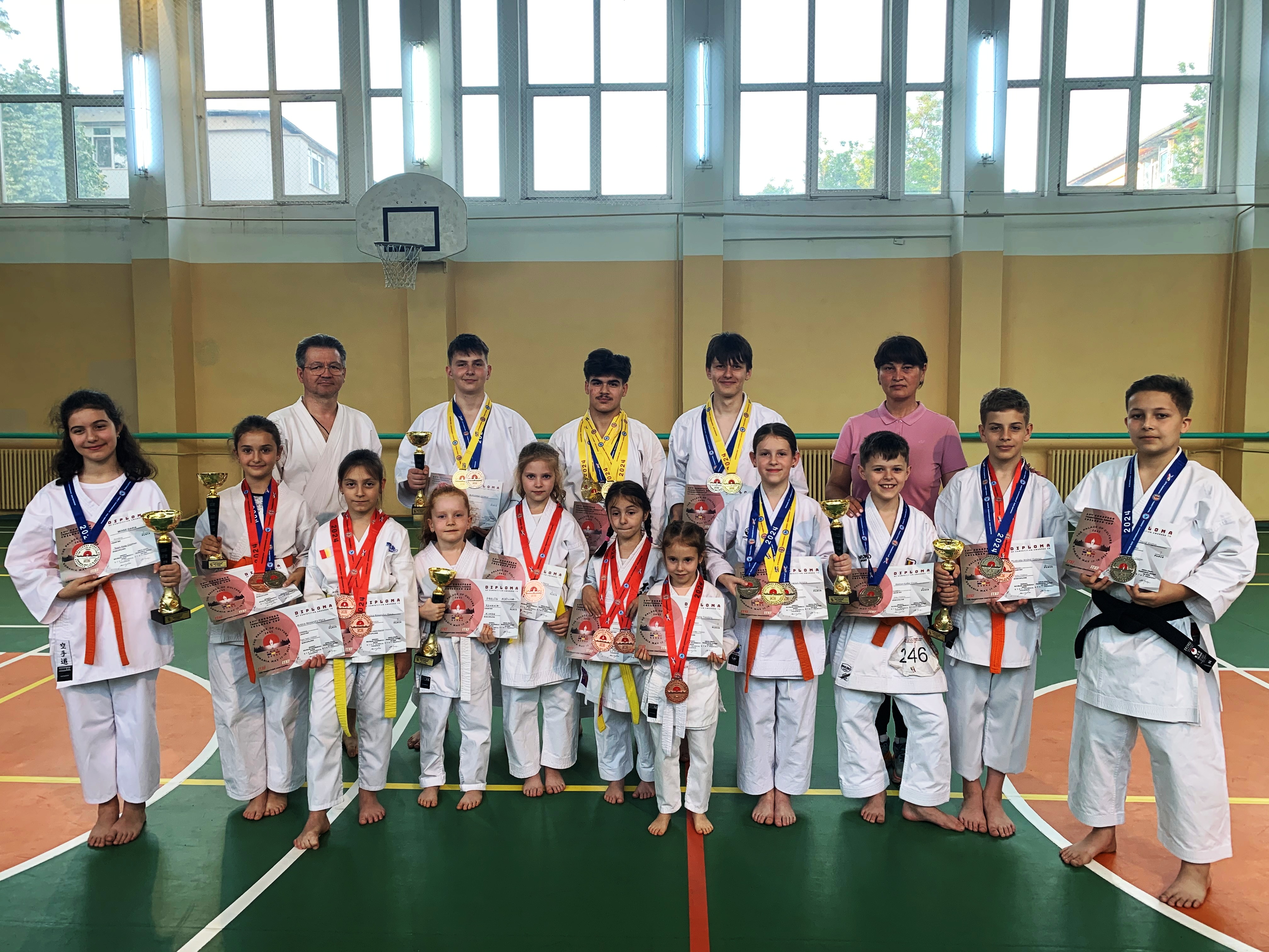 Campioni şi medaliaţi europeni pentru karateka gălăţeni de la Meikyo, Kodo şi CSM