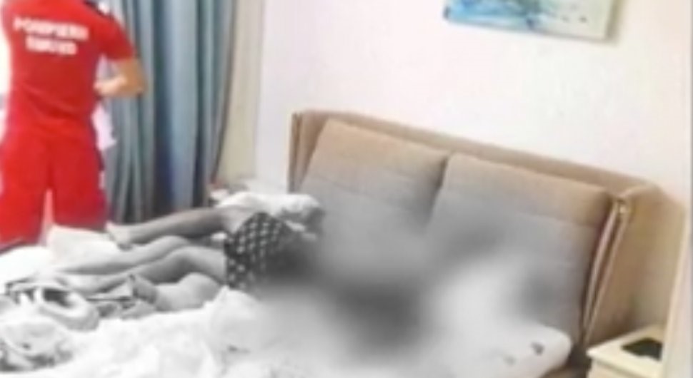 Au murit îmbrăţişaţi! Doi tineri, de 17 şi 24 de ani, găsiţi morţi într-o cameră de hotel din Bucureşti