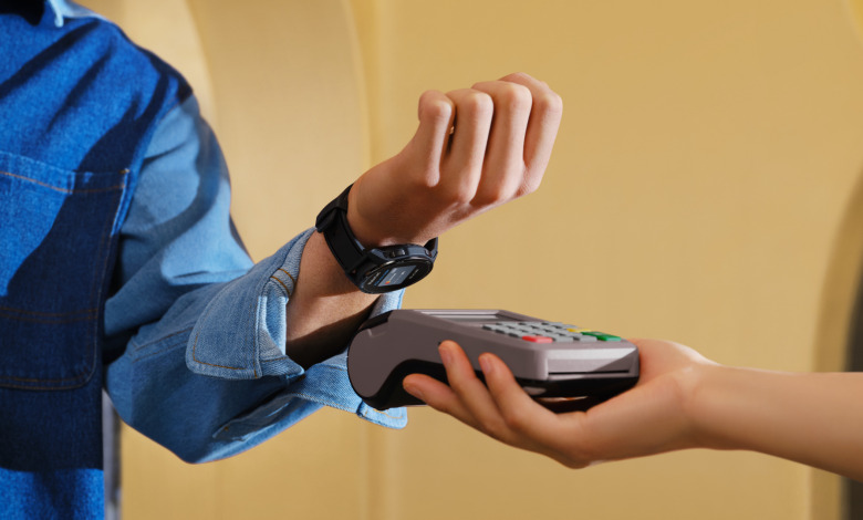 Curând vei putea folosi telefonul cu NFC şi pentru validarea vârstei în magazine