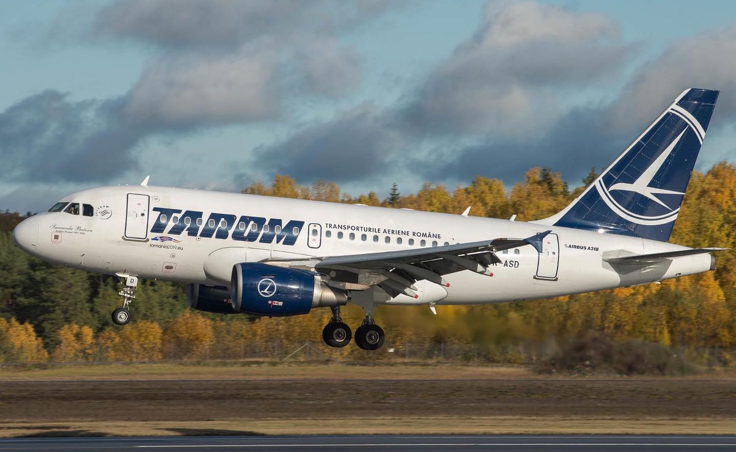 Tarom nu va mai avea zboruri la Londra