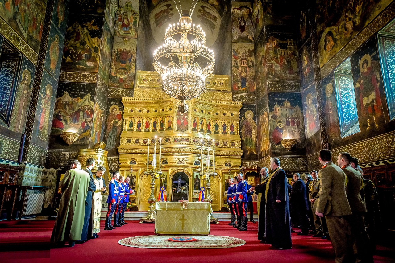 Jandarmeria Română este în sărbătoare! Astăzi sunt cinstiţi ocrotitorii Armei, Sfinţii Mihail şi Gavril