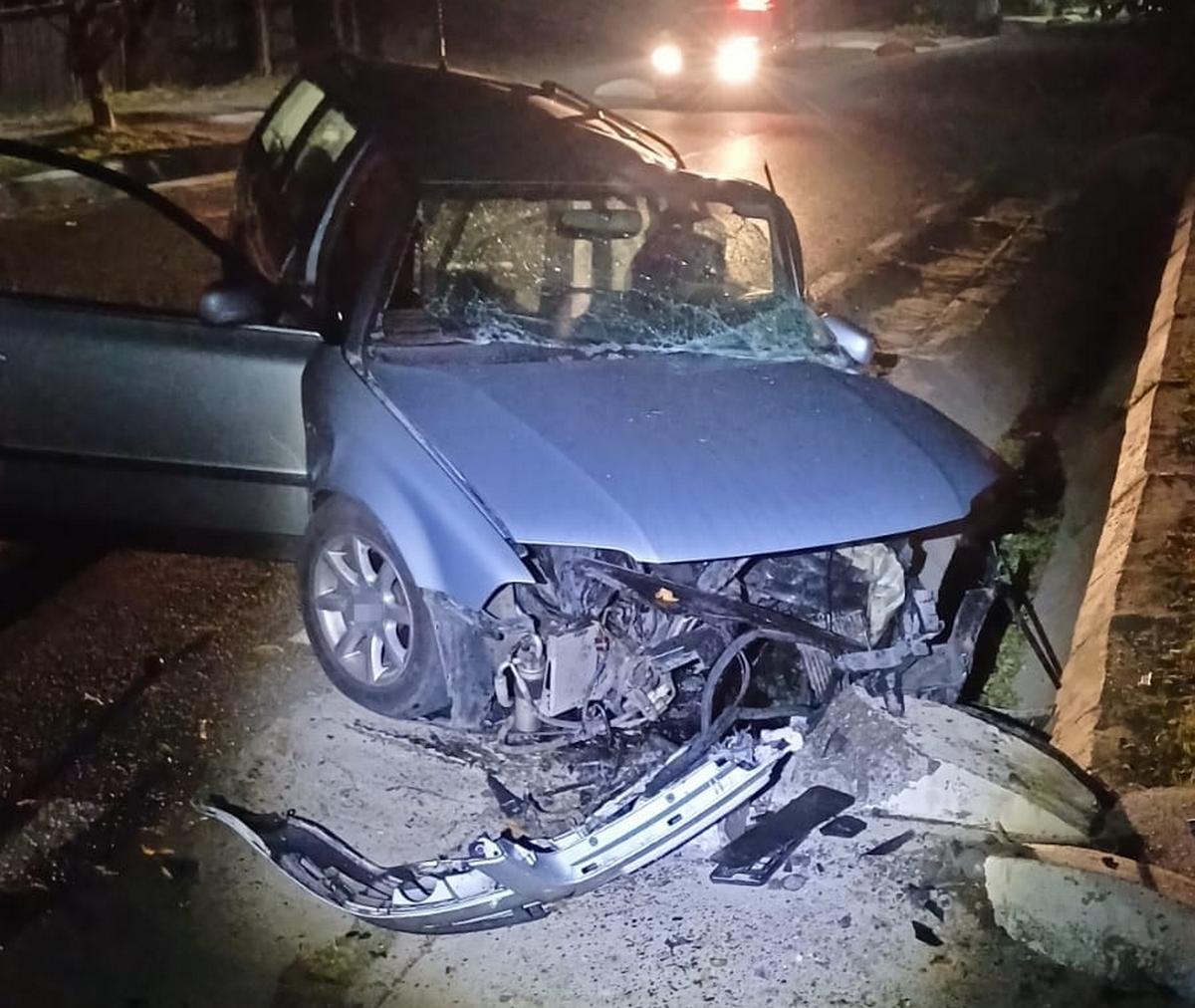 Două accidente rutiere mortale, pe raza judeţului Galaţi, noaptea trecută 