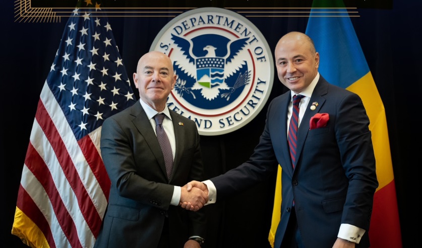 Se oficializează aderarea României la programul american de scutire de vize Visa Waiver