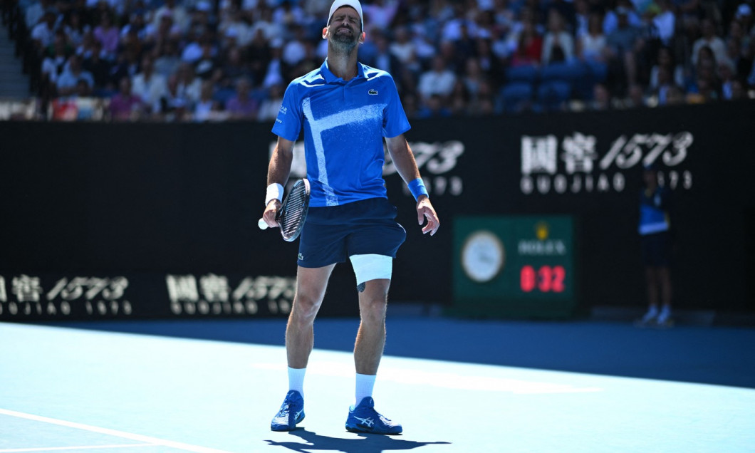 Nole a abandonat în semifinale la Australian Open