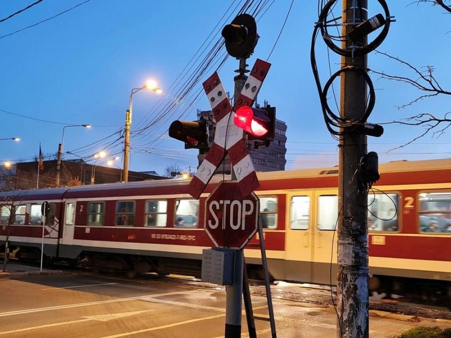 Tragedie: Un bărbat fugit din spital, omorât de trenul Bucureşti - Galaţi