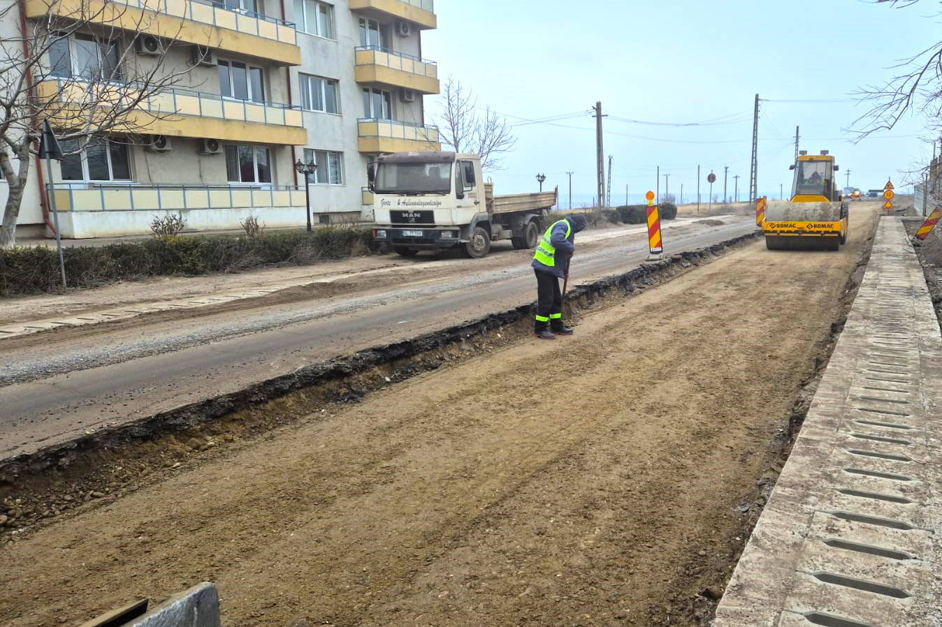 Conductele de gaze şi ţiţei ale Petrom de pe DJ 251, relocate! CJ Galaţi a obţinut toate aprobările necesare