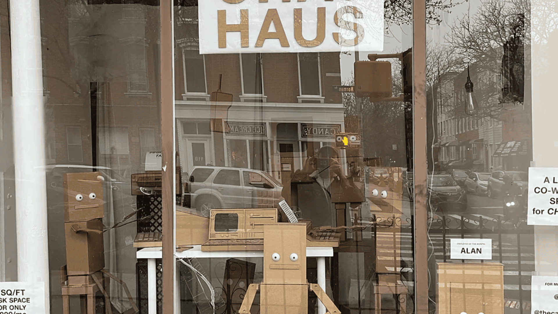 Chat Haus: Satira din carton care ne provoacă să ne gândim la viitorul creativităţii în era AI