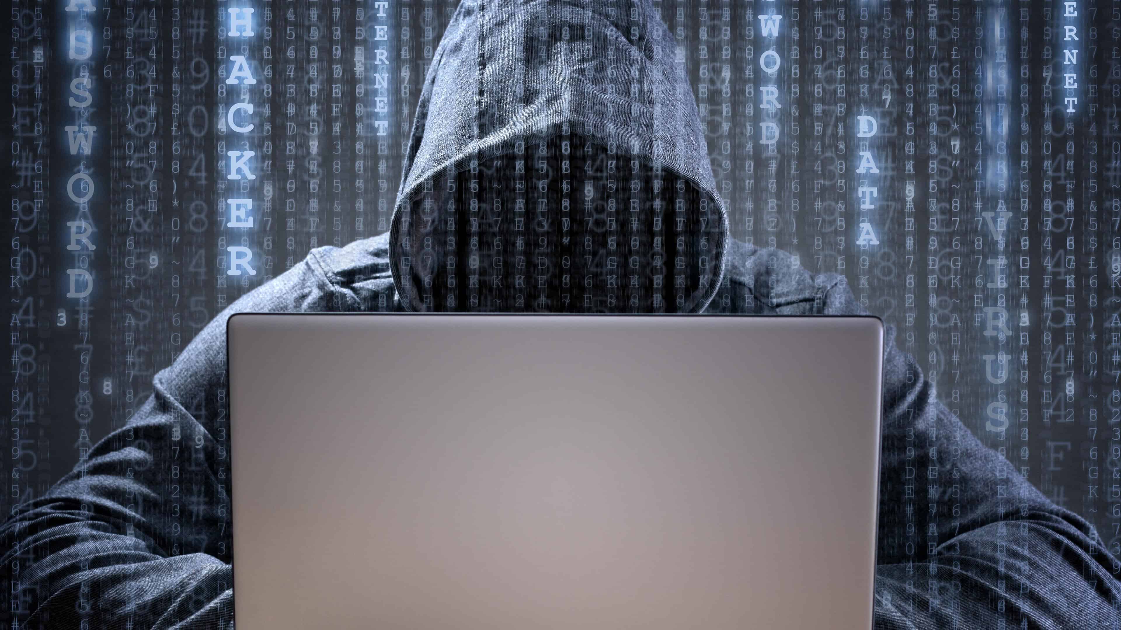 Aplicaţiile mobile, o poartă larg deschisă pentru hackeri: milioane de utilizatori expuşi din cauza neglijenţei dezvoltatorilor