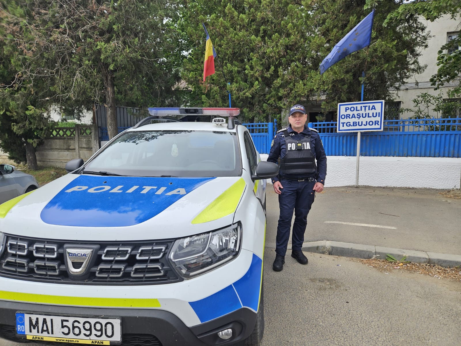 Eroul din Târgu Bujor! Poliţistul Turcu Valentin Ioan a prins un bărbat care şi-a violat nepoata timp de 10 ani