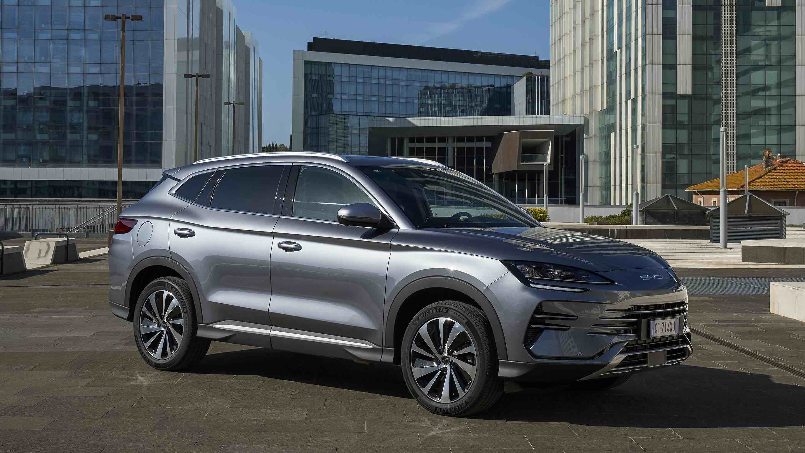 BYD devine lider pe piaţa PHEV din Europa: modelul Seal U DM-i depăşeşte rivali consacraţi în martie 2025