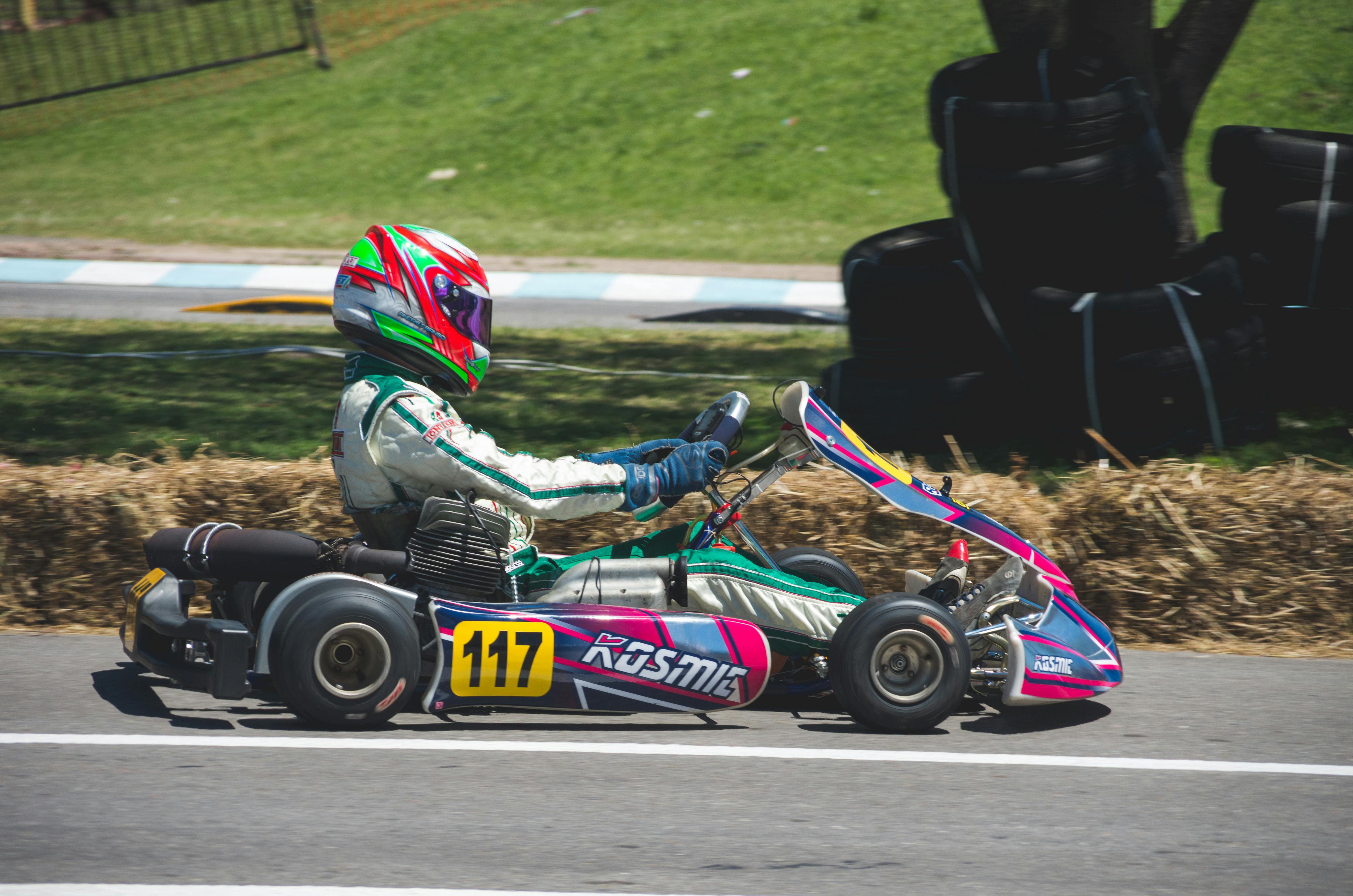 Concurs de karting, joi şi vineri, la Galaţi