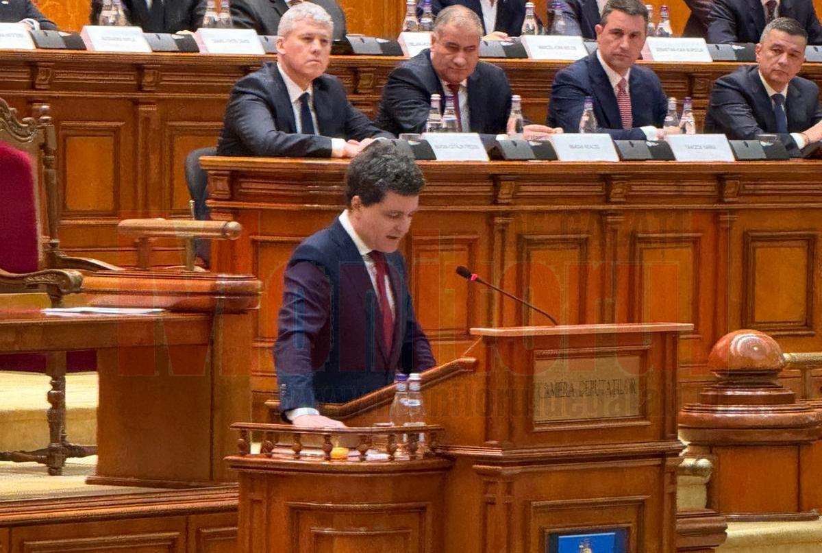 FOTO: Nicuşor Dan a depus jurământul de învestitură