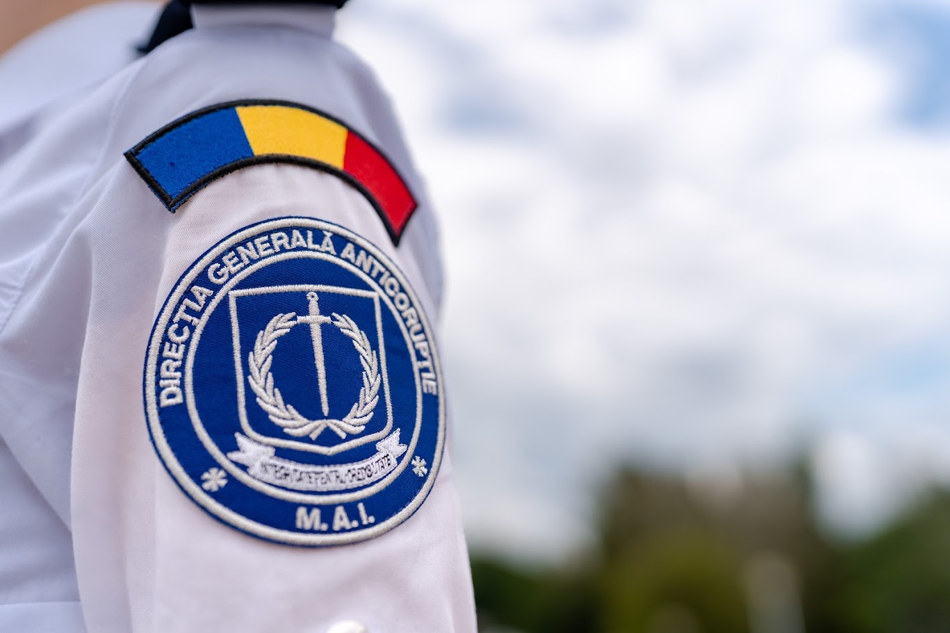 Doi poliţişti de la IPJ Galaţi au refuzat mita şi au sesizat Direcţia Generală Anticorupţie