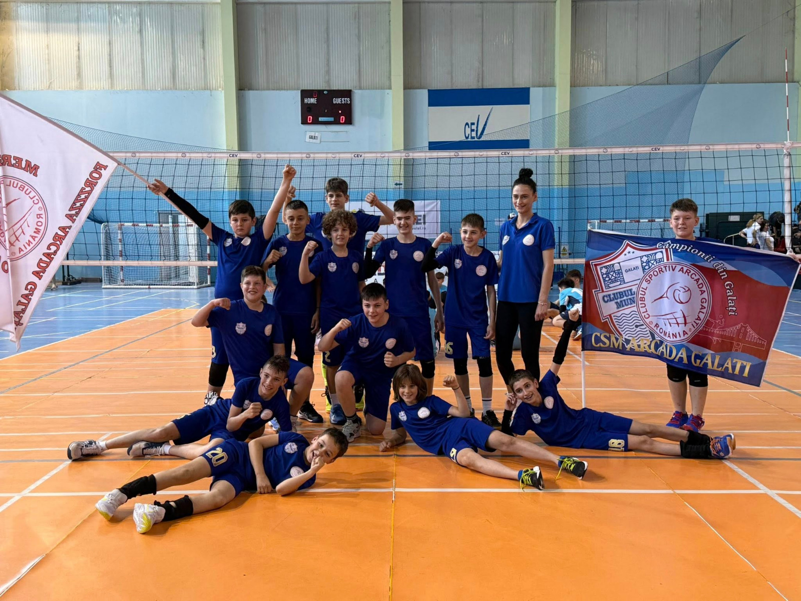 Cei mai mici voleibalişti gălăţeni de la CSM Arcada, locul 6 la turneul final