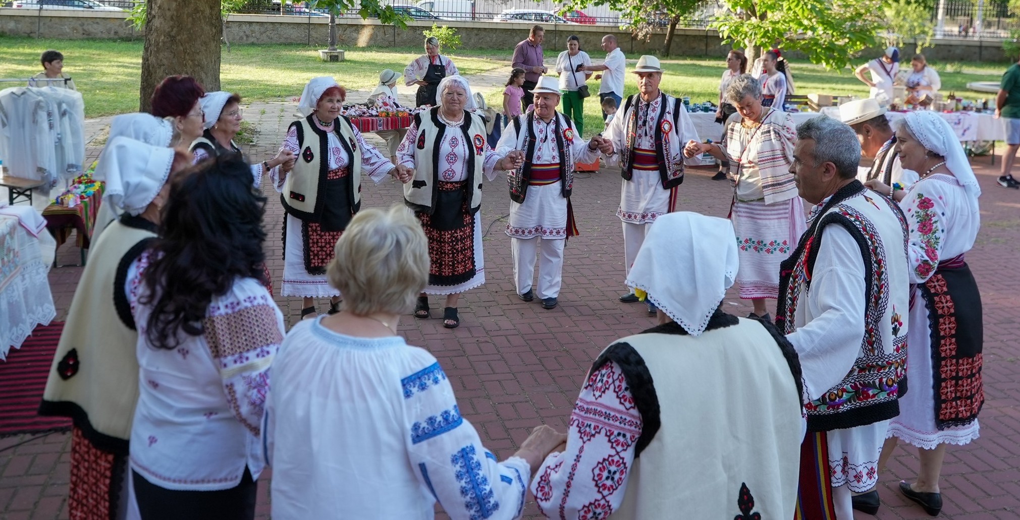 Astăzi este Ziua Iei. Evenimente dedicate la Galaţi - FOTO