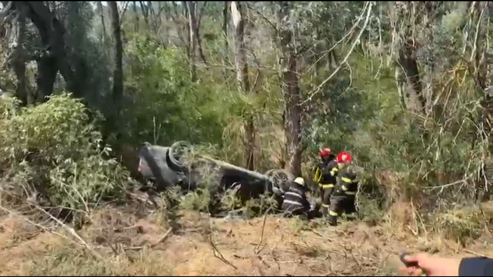 VIDEO: Grav accident la Plauru, Tulcea! Sunt două victime - una cu mâna amputată