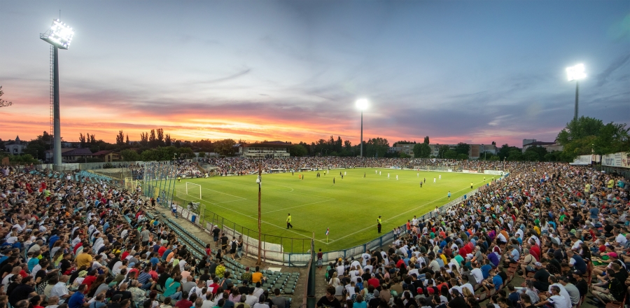 Stadionul ”Oţelul” ar putea fi dat în plată către Primăria Galaţi, iar campingul de la Priza Dunării va fi scos la licitaţie