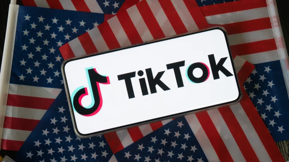 TikTok dezvoltă o versiune separată pentru piaţa americană, pe fondul presiunilor politice din SUA