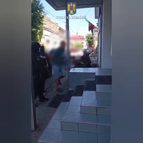 Brăila: Hoțul din casa primarului din Bordei Verde, arestat preventiv (VIDEO)