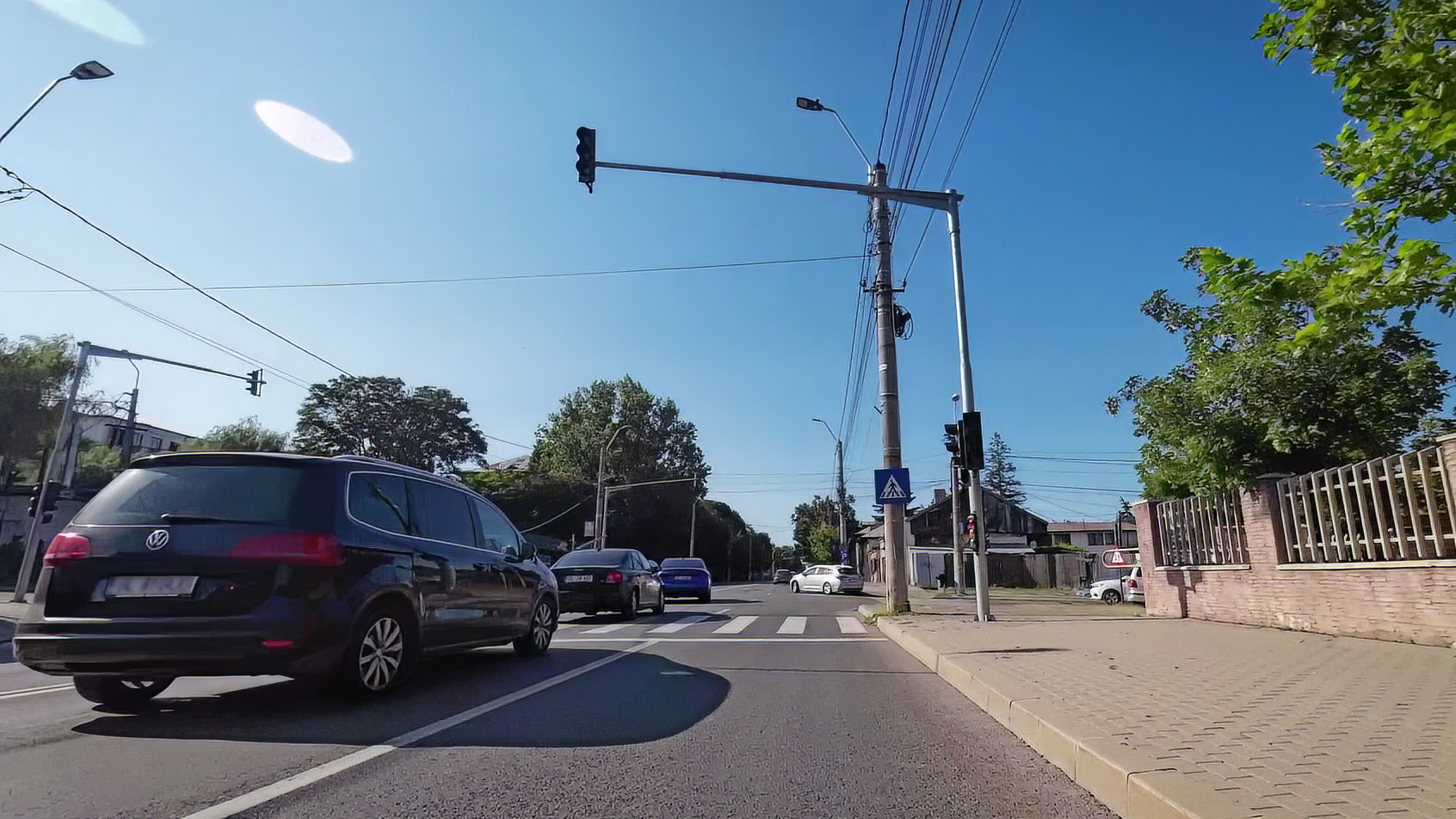 Vor fi puse în funcţiune noile semafoare de pe strada Traian
