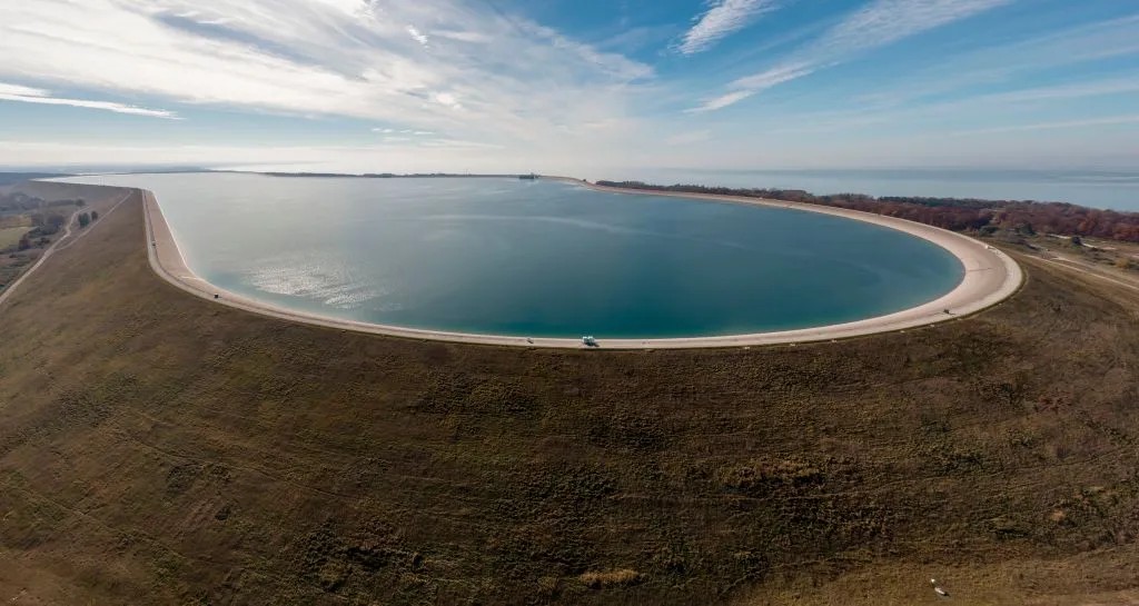 Google şi cursa pentru energie curată: investiţie record în hidroelectricitate pentru susţinerea AI