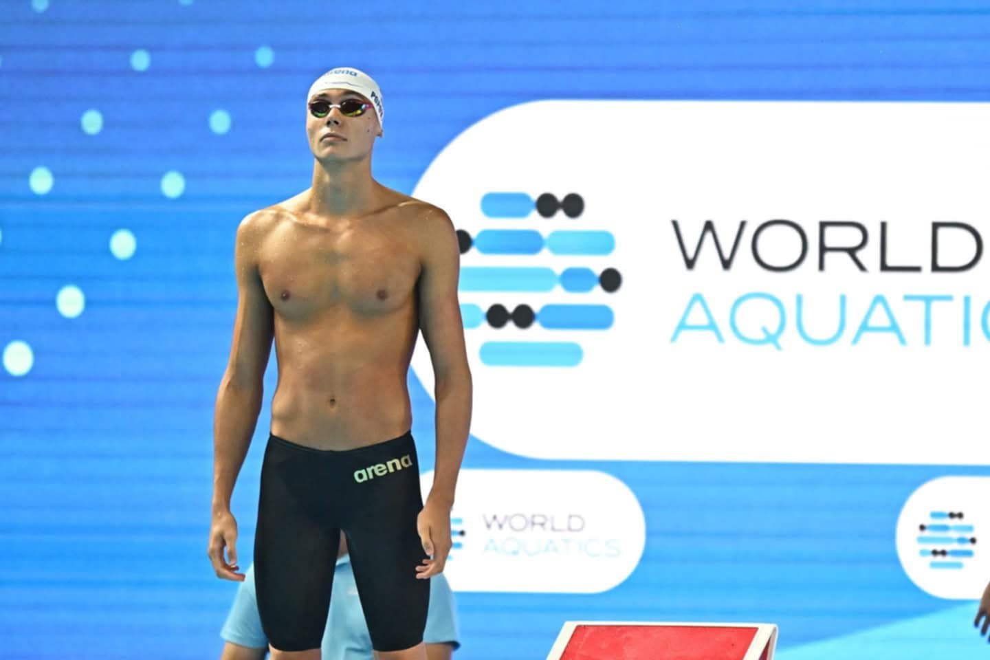 David Popovici s-a calificat în finala mondială a probei de 200 m liber