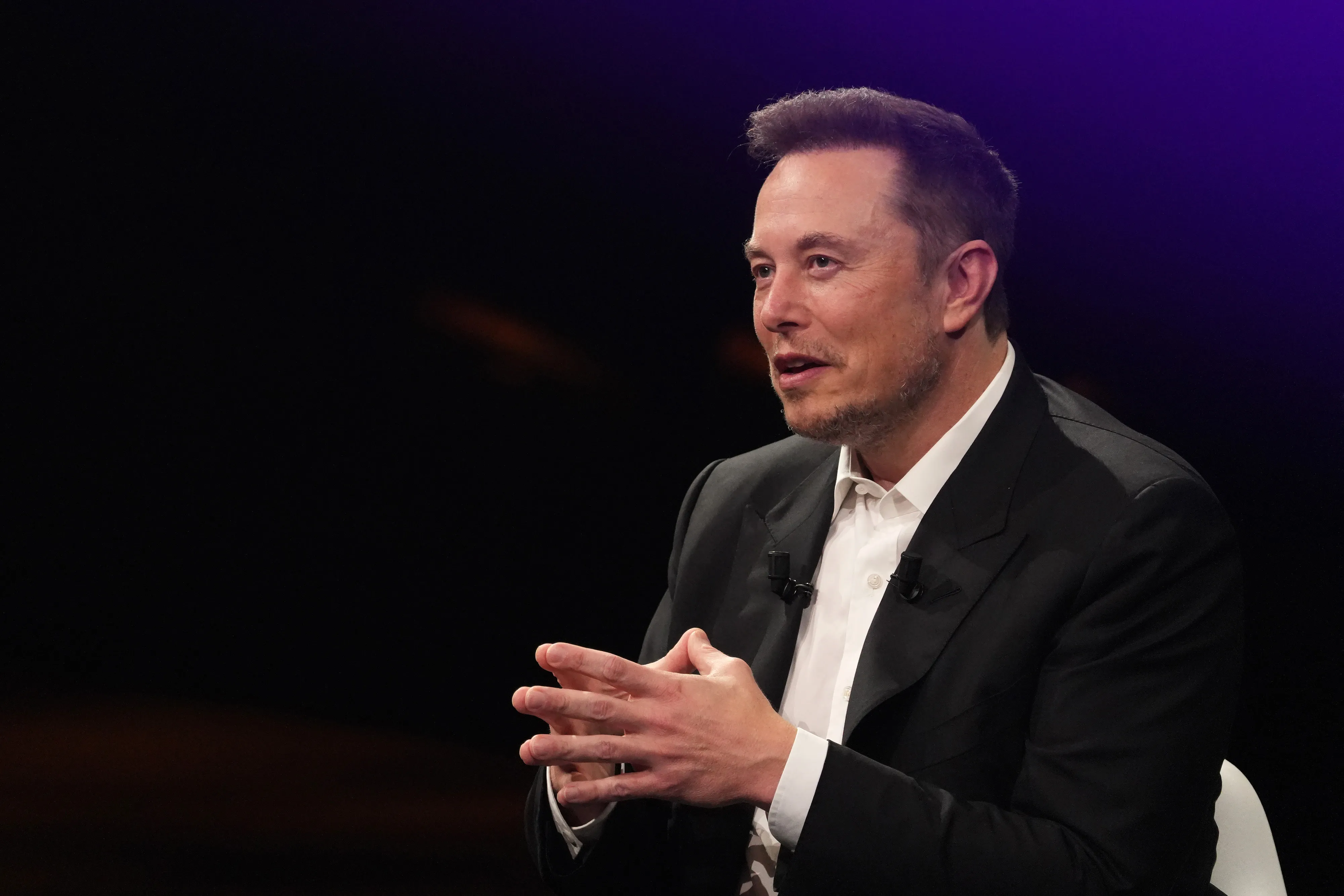 Tesla şi Samsung încheie un parteneriat istoric pentru cipuri AI de ultimă generaţie