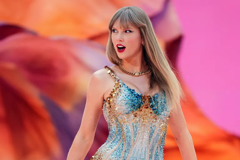 Taylor Swift anunţă un nou album: The Life of a Showgirl