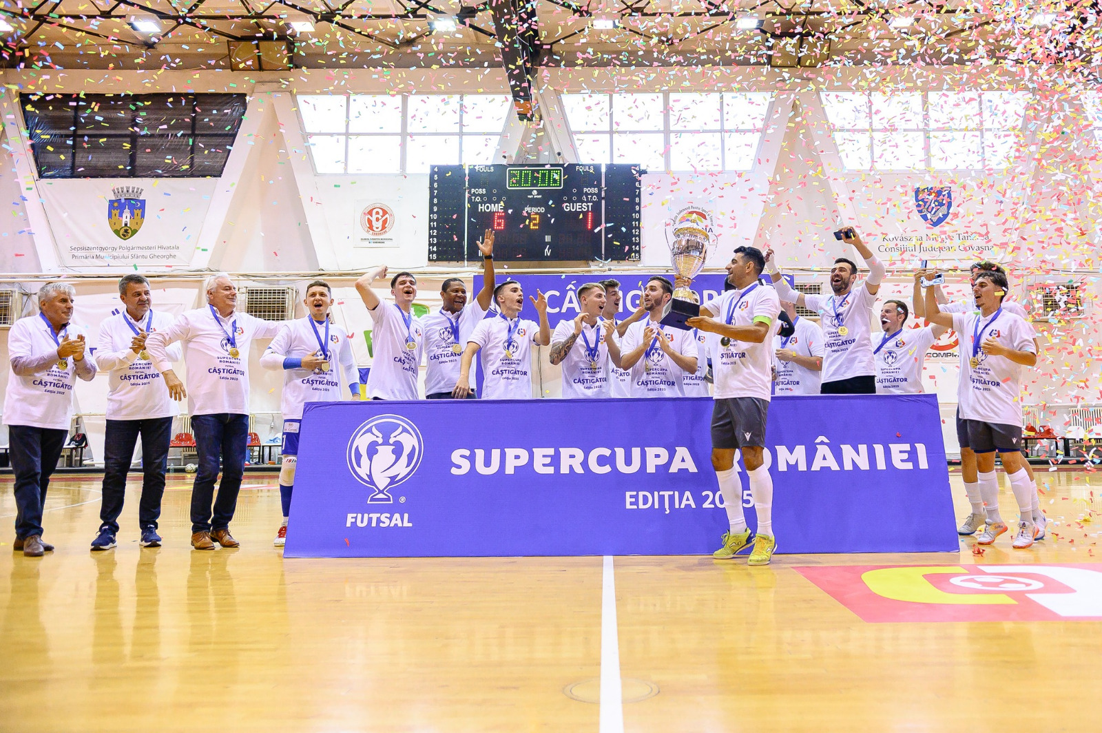 United a câştigat primul trofeu al sezonului, Supercupa României