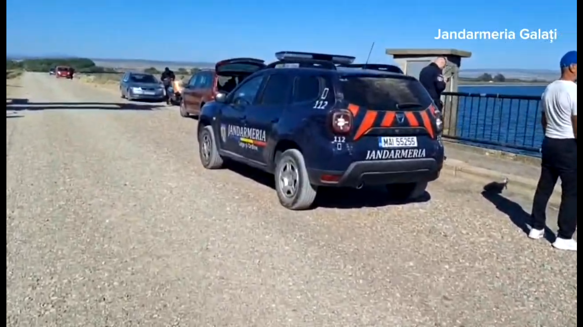 VIDEO: Acţiune a Jandarmeriei Galaţi la barajele Movileni şi Călimăneşti