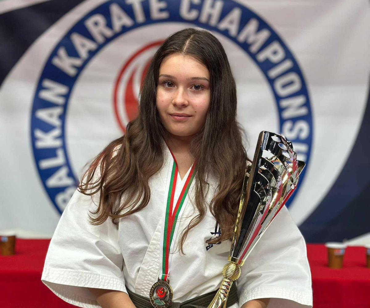 Crina Bianca Stase a câştigat titlul balcanic înainte de Europene