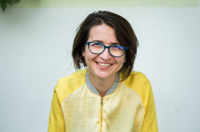 Seniorii Galaţiului, gratuit la teatru! Leta Popescu: Este pomana bunicului meu