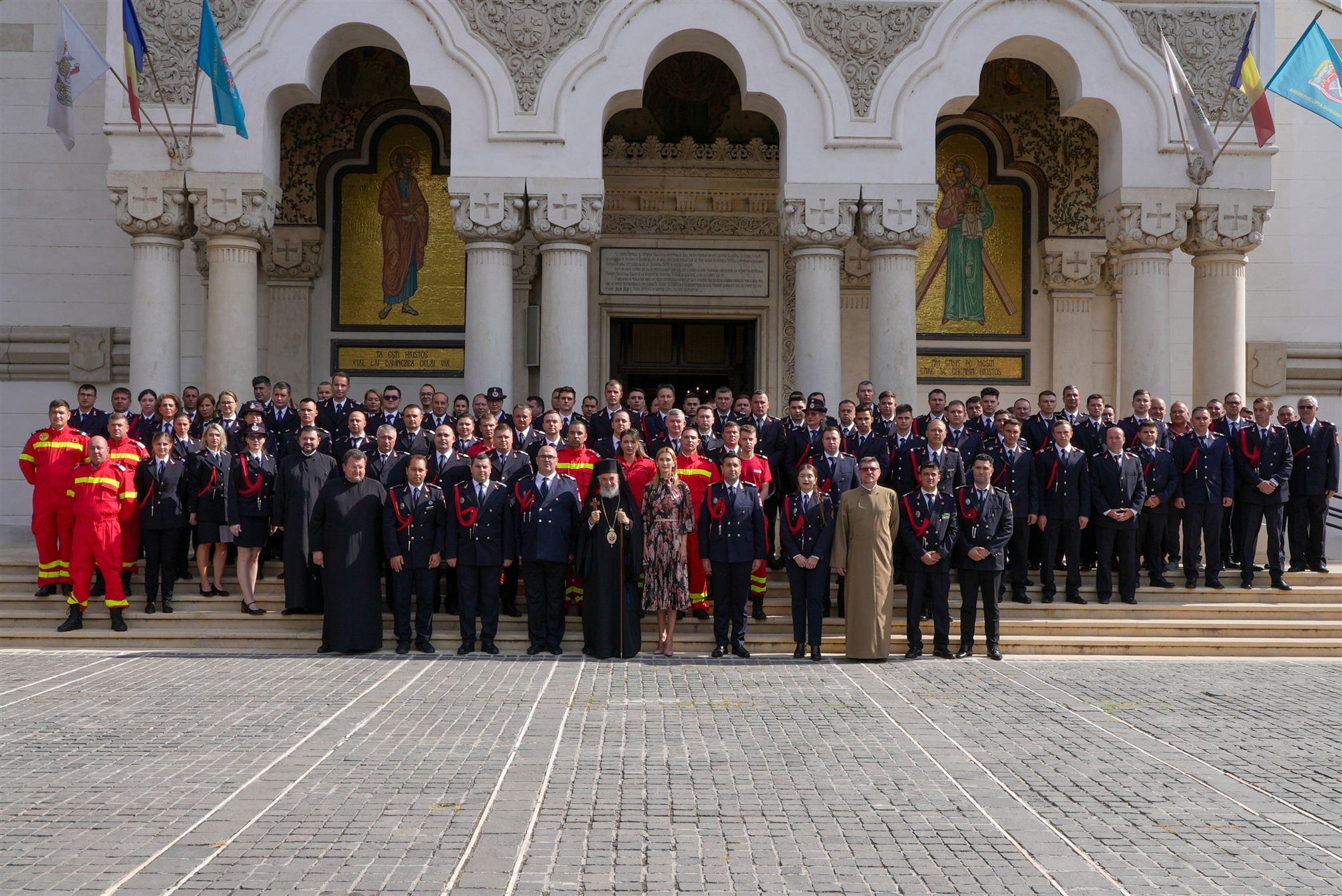FOTO: Sărbătoarea ocrotitorului spiritual al pompierilor români, la Galaţi