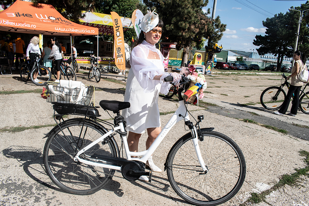 Skirt Bike Galaţi 2025 – Eleganţă pe două roţi, în stil Vintage Picnic