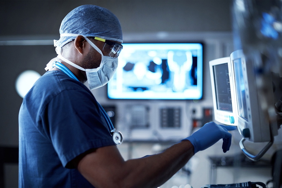 Un nou tip de radiografii... color! Tehnologia care ar putea ajuta la depistarea precoce a cancerului