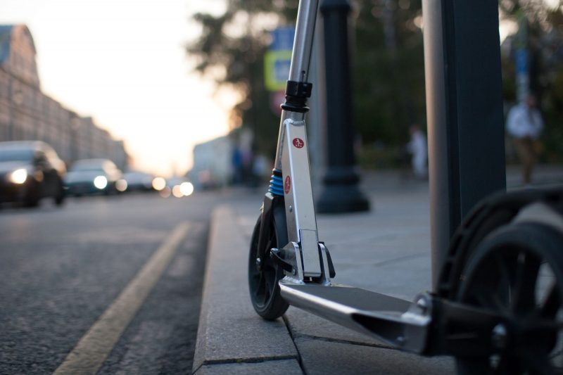Asigurarea RCA, obligatorie şi pentru trotinete şi biciclete electrice