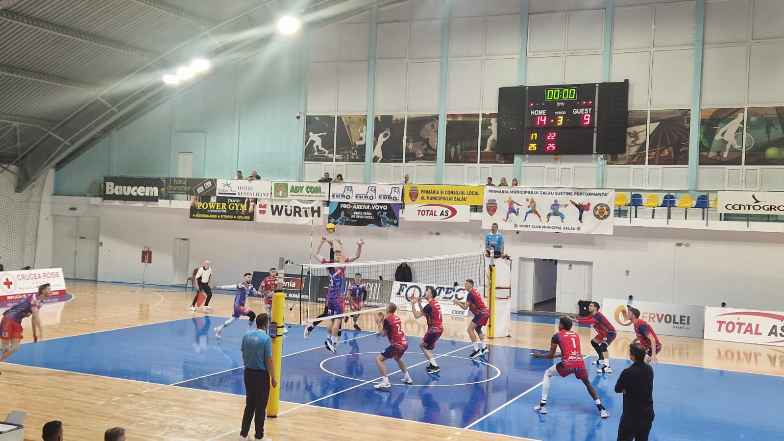 CSM Arcada a condus cu 2-0 la Zalău, a ratat patru mingi de meci şi a obţinut un singur punct