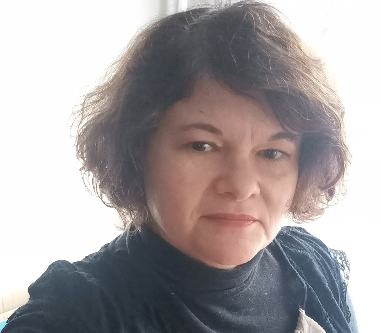 Proiecţie specială KineDok la Muzeul de Artă Vizuală Galaţi, în prezenţa Adinei Brădeanu