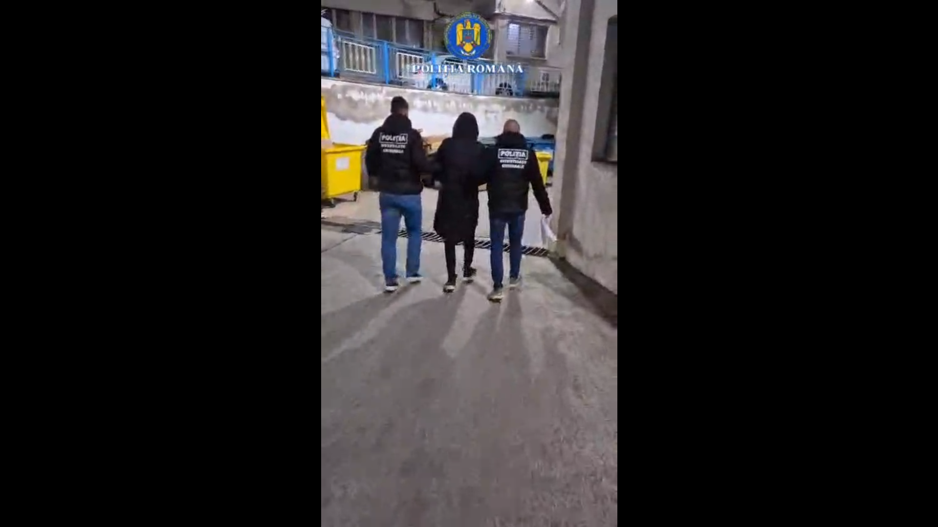 VIDEO: Puşti de 16 ani arestat preventiv pentru furturi şi tâlhării în serie