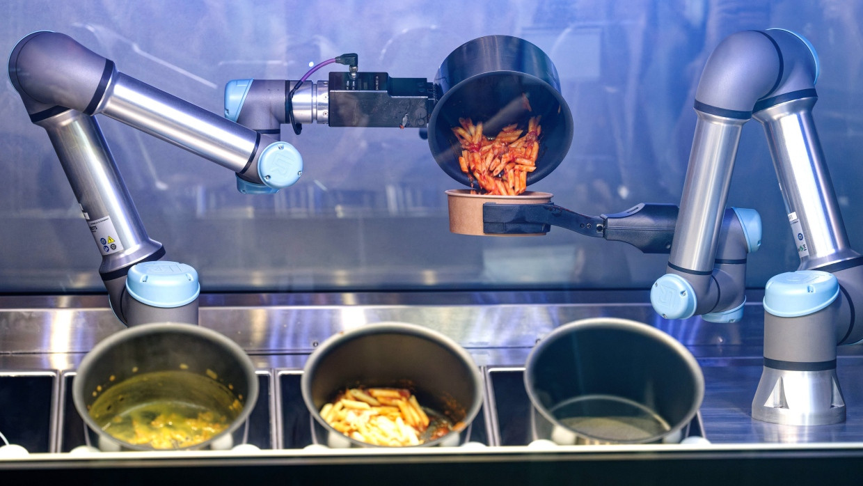 Prima bucătărie complet autonomă din retailul german funcţionează într-un supermarket REWE