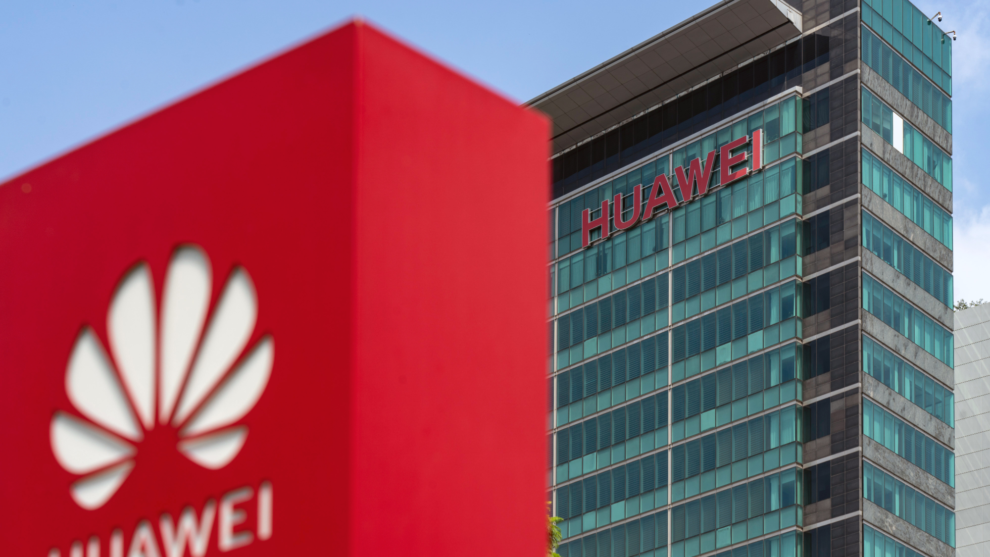 Huawei lansează Flex:ai, platformă open-source pentru optimizarea acceleratoarelor AI